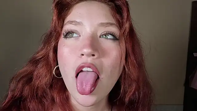 Ivanna Diamon online show from 11-22-25, 03:38