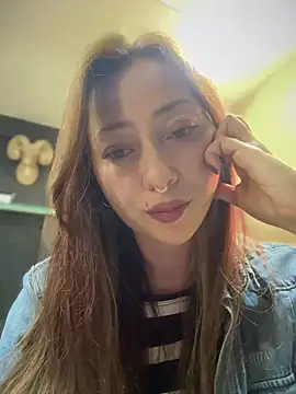 Snapshot of Sofii_gold chatting on 02-01-25, 11:58 Sofii gold online show from 02-01-25, 11:58