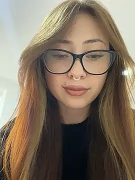 Snapshot of Sofii_gold chatting on 02-10-25, 12:19 Sofii gold online show from 02-10-25, 12:19