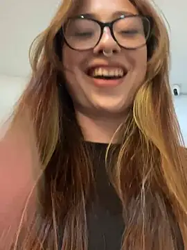 Snapshot of Sofii_gold chatting on 02-19-25, 02:33 Sofii gold online show from 02-19-25, 02:33