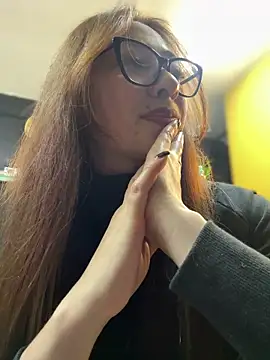 Snapshot of Sofii_gold chatting on 03-12-25, 03:35 Sofii gold online show from 03-12-25, 03:35