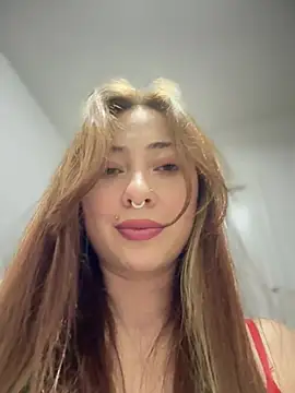 Snapshot of Sofii_gold chatting on 02-15-25, 02:58 Sofii gold online show from 02-15-25, 02:58