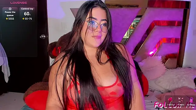 naatashamendozaa online show from 11-19-25, 04:01