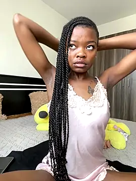 Snapshot of Grusha19 chatting on 11-16-25, 08:30 Grusha19 online show from 11-16-25, 08:30