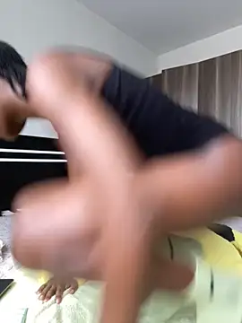 Snapshot of Grusha19 chatting on 11-27-25, 09:10 Grusha19 online show from 11-27-25, 09:10