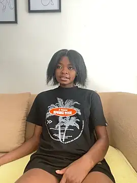 Snapshot of Grusha19 chatting on 10-24-25, 11:53 Grusha19 online show from 10-24-25, 11:53