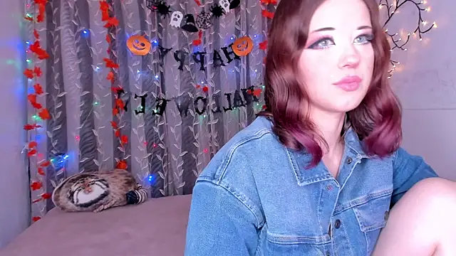 space cowgirl online show from 11-16-25, 05:28