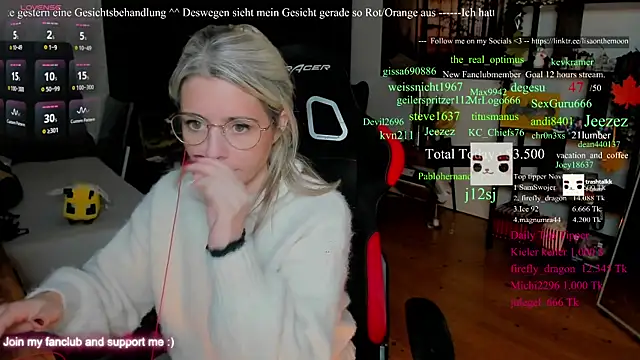 Lisaonthemoon online show from 11-30-25, 02:45