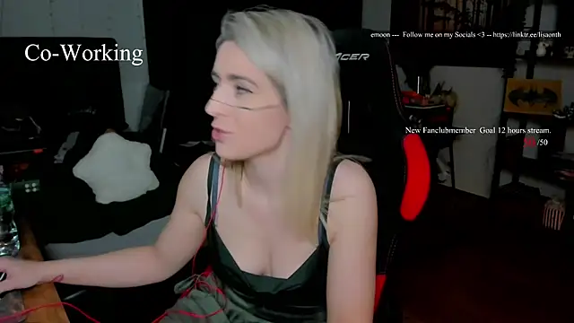 Lisaonthemoon online show from 01-08-26, 06:03