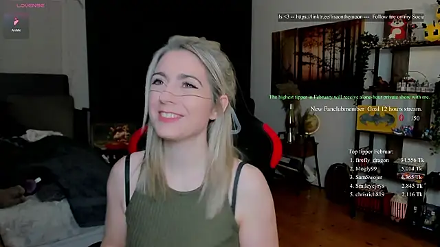 Lisaonthemoon online show from 02-26-26, 06:08