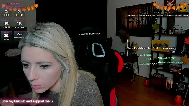 Lisaonthemoon online show from 11-23-25, 06:29