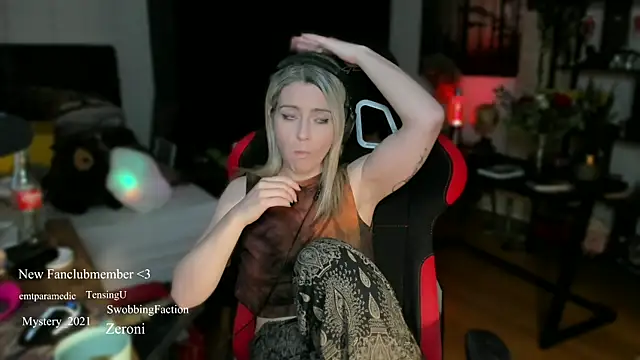 Lisaonthemoon online show from 03-09-25, 07:26