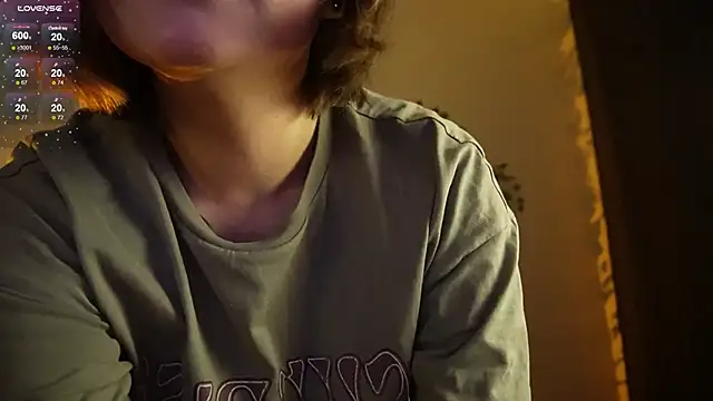 Megan  Hart online show from 12-20-25, 02:03