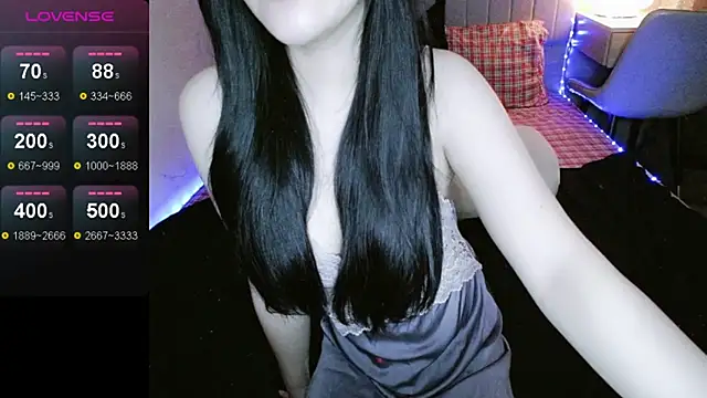  Viviann  online show from 10-18-25, 03:14