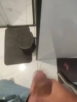 dredre1069 online show from 11-19-25, 06:52