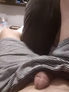 dredre1069 online show from 02-18-26, 03:37