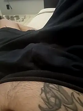 dredre1069 online show from 02-16-25, 04:31