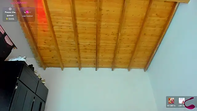 esteveen ortegas  online show from 04-23-26, 04:19