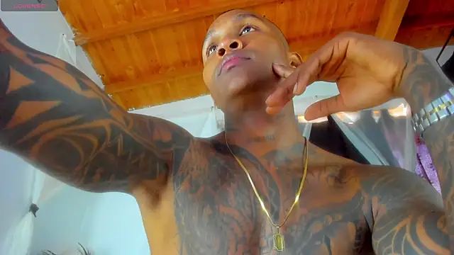 esteveen ortegas  online show from 11-12-25, 02:54