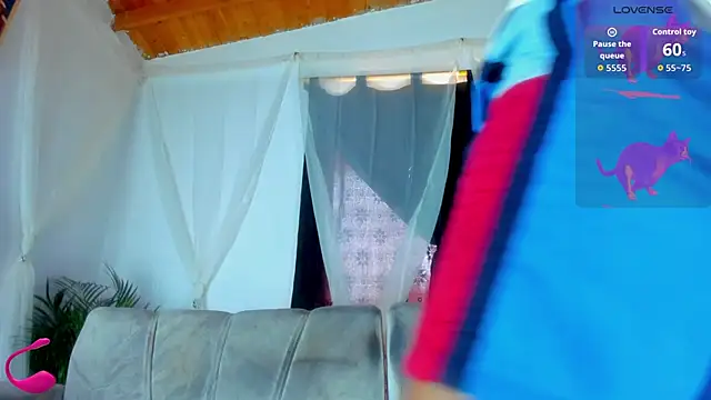 esteveen ortegas  online show from 10-23-25, 03:00