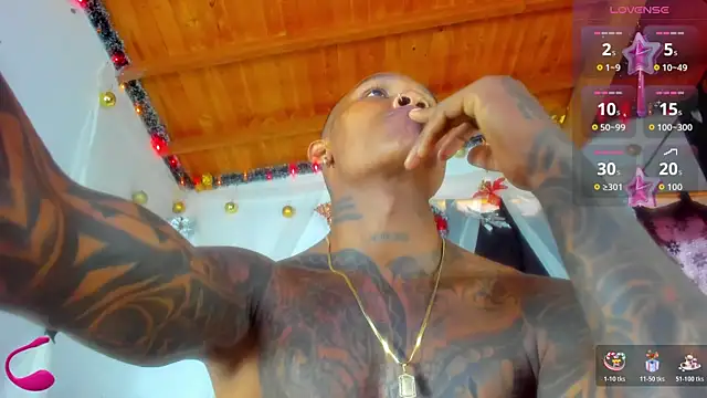 esteveen ortegas  online show from 12-20-25, 01:47