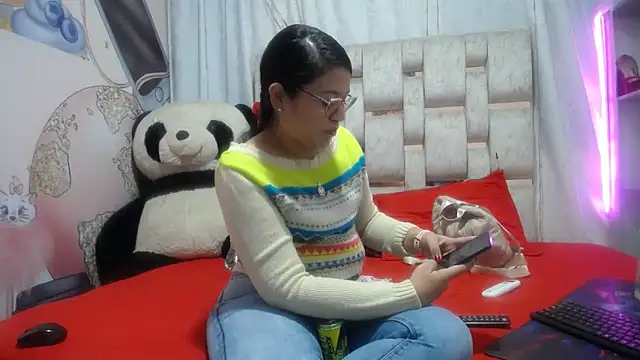 KEYRA-MILLER- online show from 04-01-26, 02:46