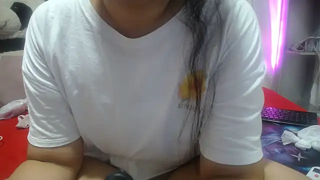 KEYRA-MILLER- online show from 04-02-26, 02:08