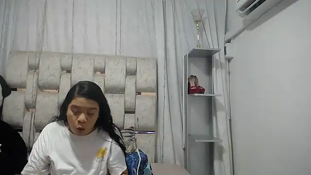 KEYRA-MILLER- online show from 03-16-26, 01:24