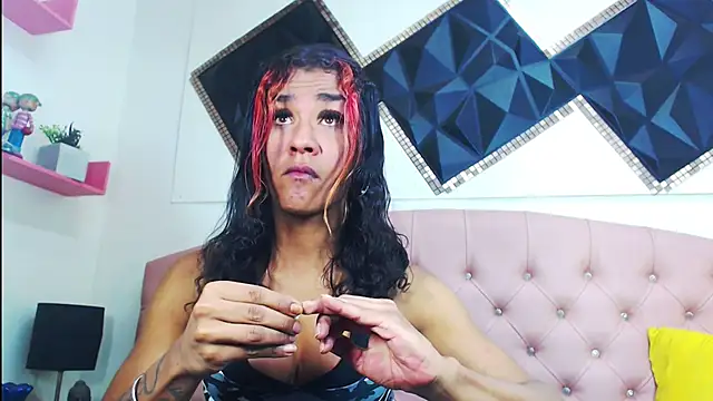 andrea safeira doll online show from 10-26-25, 11:16