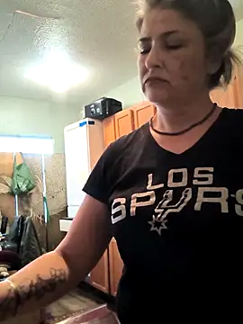 Snapshot of TexaSMESS_37 chatting on 02-16-26, 12:20 TexaSMESS 37 online show from 02-16-26, 12:20