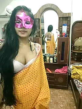 Snapshot of RADHA95 chatting on 03-19-25, 04:13 RADHA95 online show from 03-19-25, 04:13