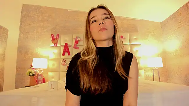 Lezy  online show from 02-15-26, 07:35