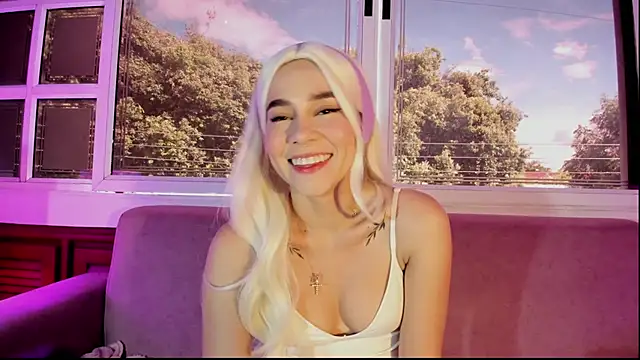 Lezy  online show from 09-08-25, 07:35