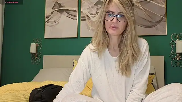 hotjessyca online show from 01-16-26, 05:44