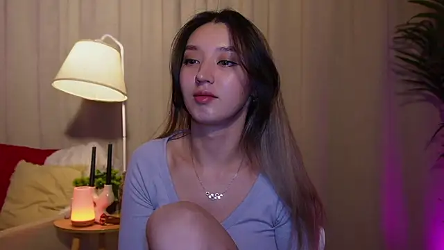 Sarasuo1 online show from 02-25-25, 02:15