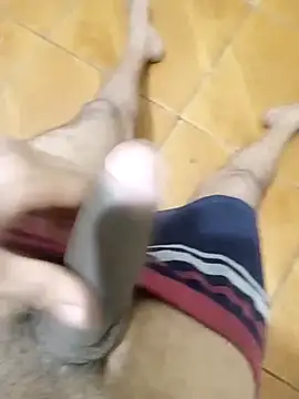 Snapshot of Djdjdjfk chatting on 12-21-25, 04:25 Djdjdjfk online show from 12-21-25, 04:25