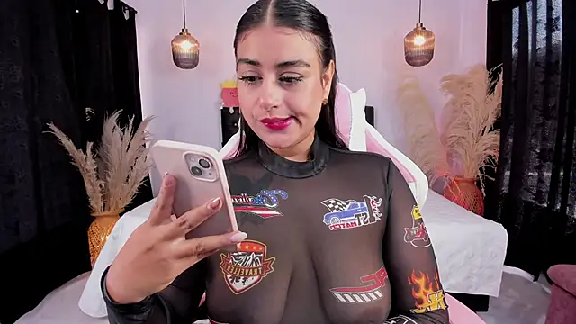 GabyRhodes online show from 02-21-25, 07:21