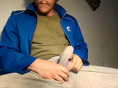 Dogz n daugthers online show from 12-18-24, 03:11