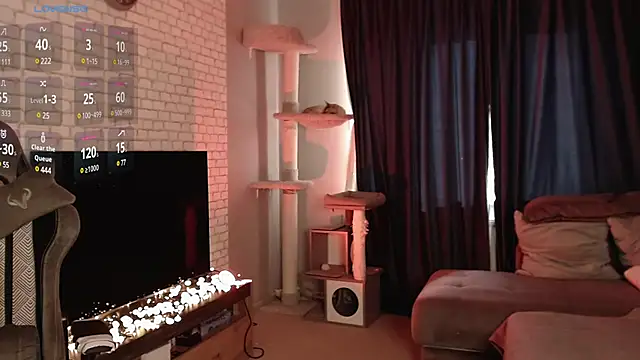 Snapshot of LeoPaulini chatting on 03-17-25, 12:57 LeoPaulini online show from 03-17-25, 12:57