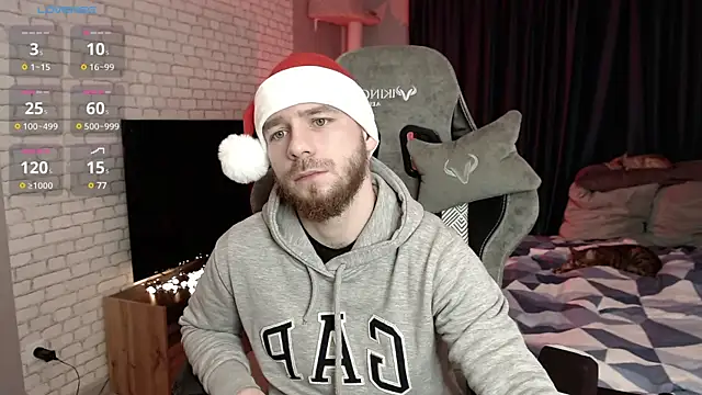 Snapshot of LeoPaulini chatting on 12-29-24, 10:12 LeoPaulini online show from 12-29-24, 10:12