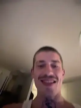 bosnianhot online show from 04-18-26, 11:27