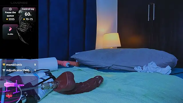 Issac james  online show from 03-28-26, 03:35