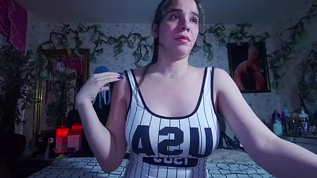 Elizabeth77  online show from 09-23-25, 10:11