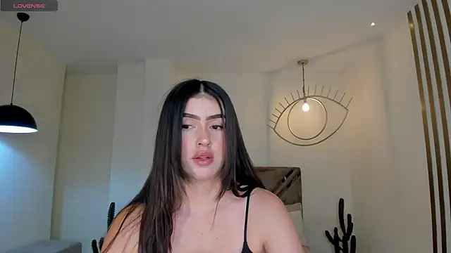 PaulinaSantos  online show from 04-23-26, 07:37