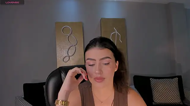 PaulinaSantos  online show from 05-14-26, 07:11
