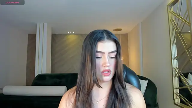 PaulinaSantos  online show from 06-09-26, 07:26