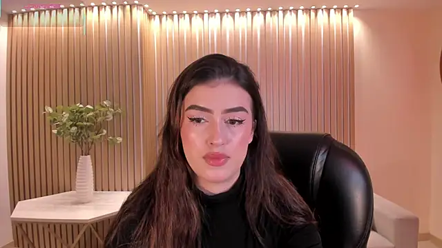 PaulinaSantos  online show from 07-19-26, 05:53
