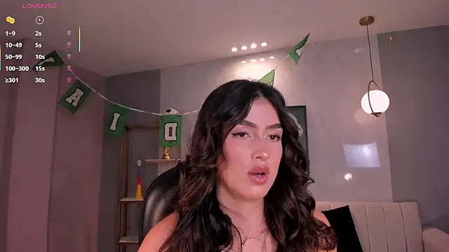 PaulinaSantos  online show from 06-17-26, 08:30