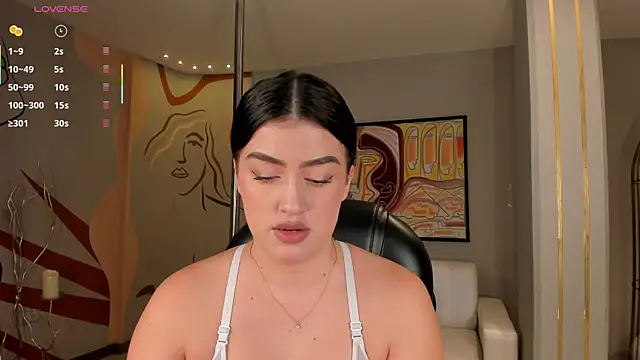 PaulinaSantos  online show from 07-09-26, 07:57