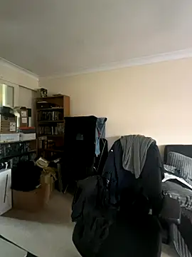 Snapshot of LondonTeffy chatting on 11-07-25, 10:09 LondonTeffy online show from 11-07-25, 10:09